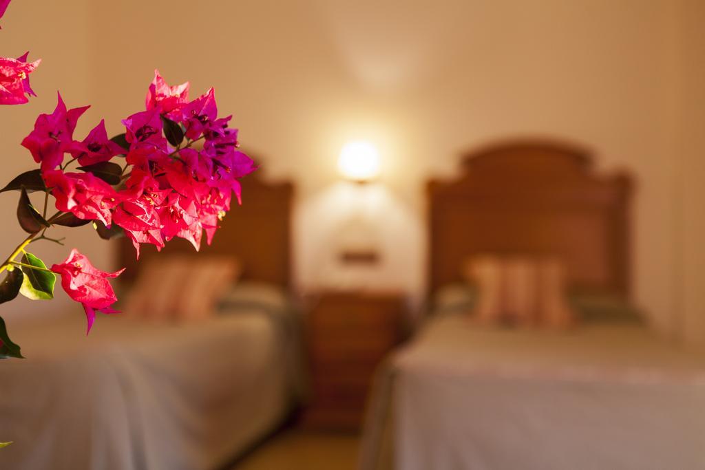Hotel Paraje La Lambra Rus ภายนอก รูปภาพ